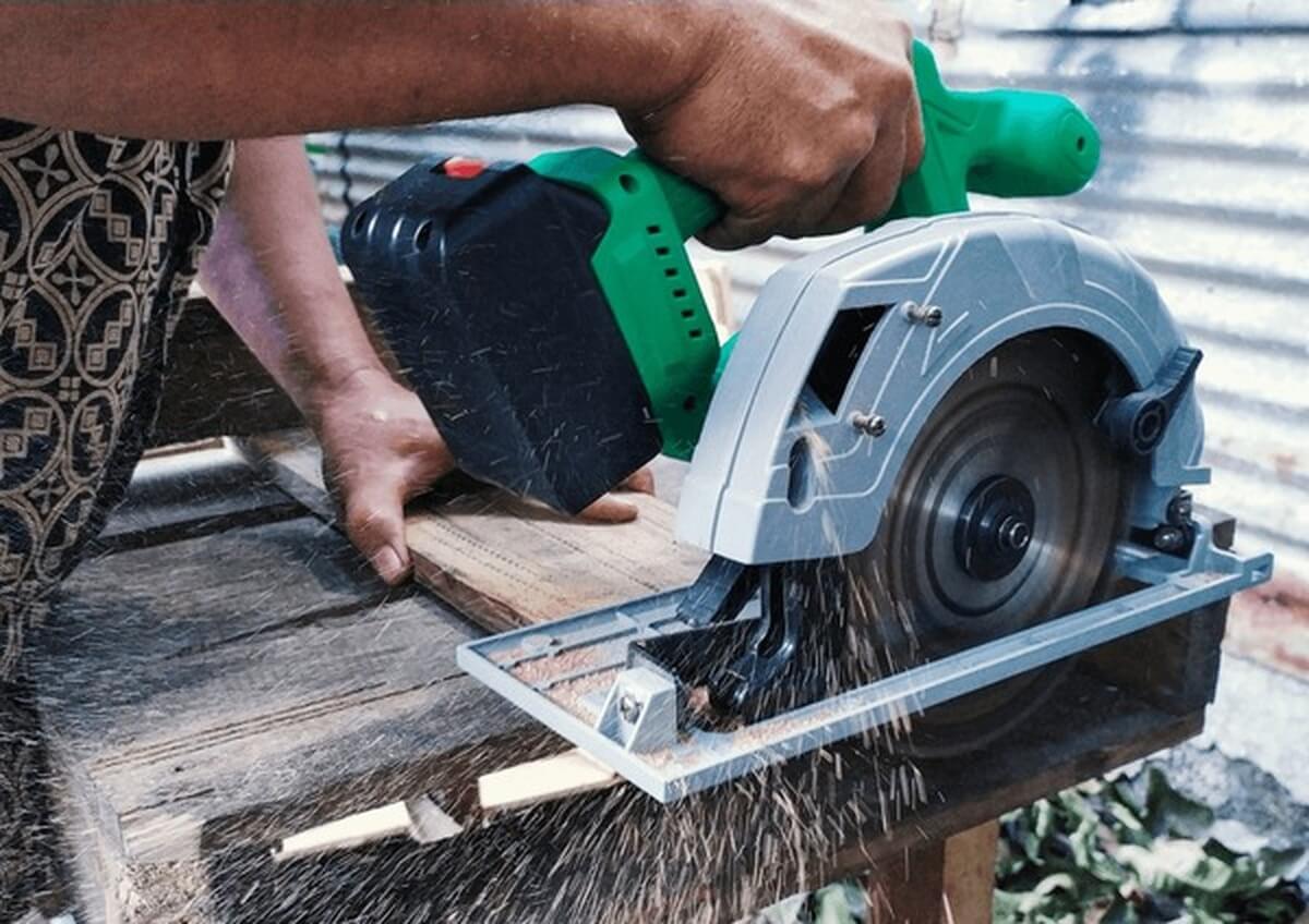 Özak Elektrik Makine redresör motor sarımı