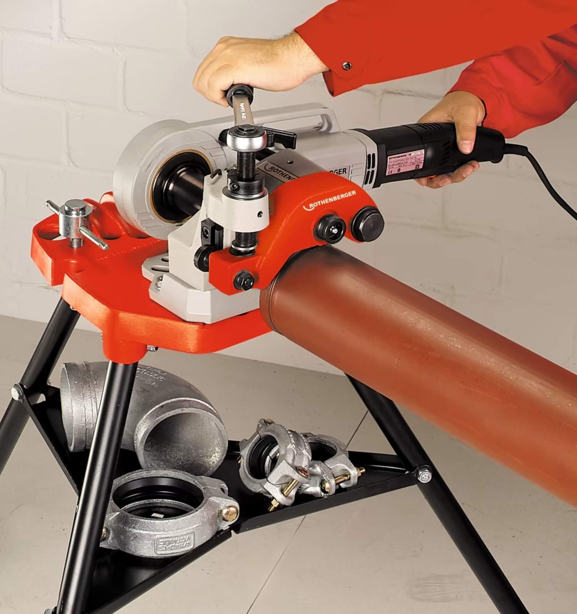 Özak Elektrik Makine CNC motor sarımı